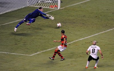 Un viejo conocido: Los alentadores antecedentes de Olimpia contra Flamengo