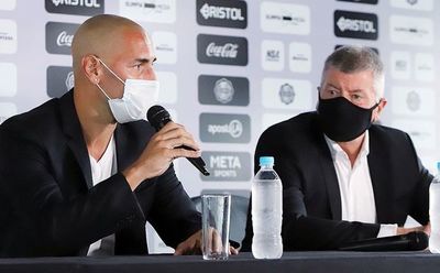 “El premio nos ayuda a ponernos al día con los muchachos” - Olimpia - ABC Color