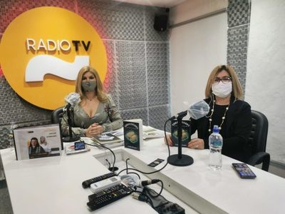 Carmen Cáceres presenta su nuevo libro ‘Abracadabra’ | Ñanduti