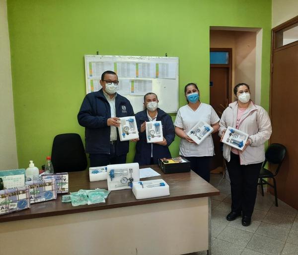 Paraguayos en España envían donaciones al Hospital de Coronel Oviedo – Prensa 5