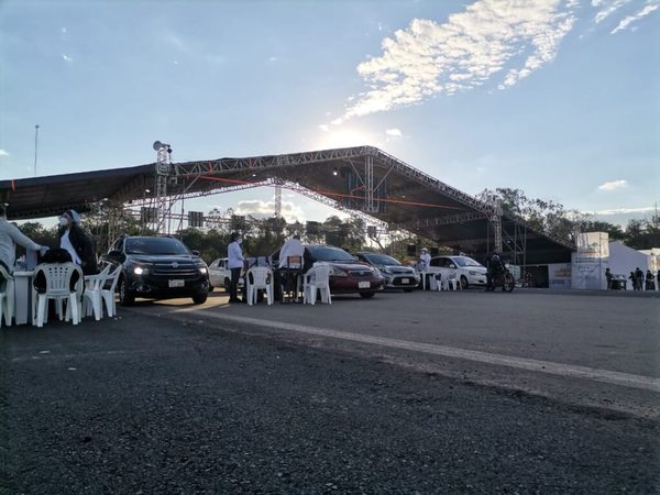 Megavacunatorio hará una pausa desde las 21.00 hasta las 00.00 | OnLivePy