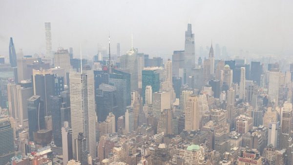 Dictan alerta de calidad del aire en Nueva York debido al humo proveniente de los incendios | Ñanduti