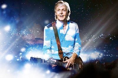 Paul McCartney rejuvenece décadas en un nuevo videoclip junto a Beck