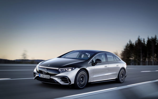 Mercedes-Benz prevé producir solo automóviles eléctricos hacia 2025