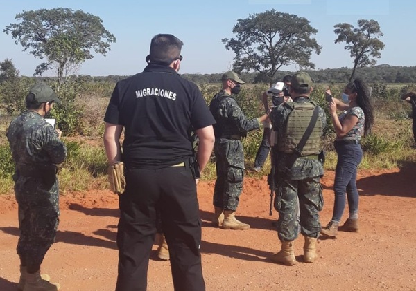 Activistas de la "misión humanitaria" de argentinos intentó ingresar a montes norteños sin custodia - ADN Digital