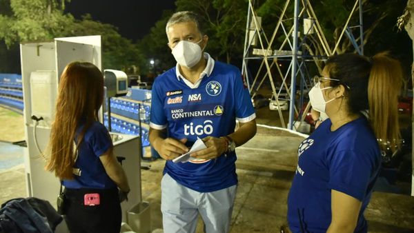 El público volvió a los estadios tras 502 días