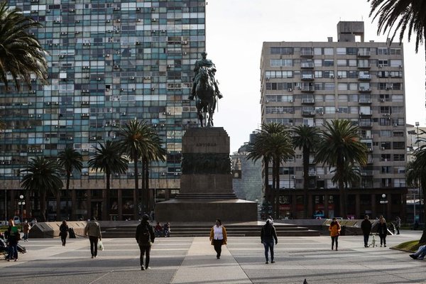 Uruguay prevé abrir sus fronteras en septiembre y analiza ofrecer vacunas a los turistas | Ñanduti