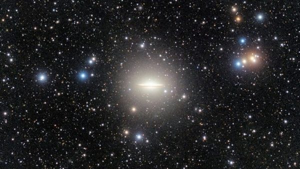 Desentrañan en la galaxia del Sombrero un enigma vinculado al ‘canibalismo’ espacial | Ñanduti