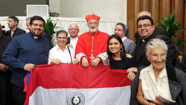 Cardenal pide a políticos luchar contra la corrupción y ser honestos