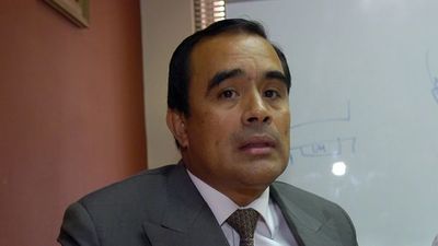 Roberto Cárdenas con leve pena por el caso royalties