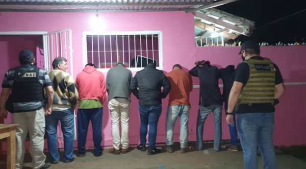 Allanan un prostíbulo que era utilizado para la venta de drogas en Caaguazú