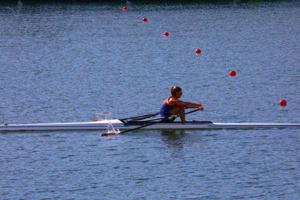 Alejandra Alonso avanza a cuartos de final de remo en los Juegos Olímpicos