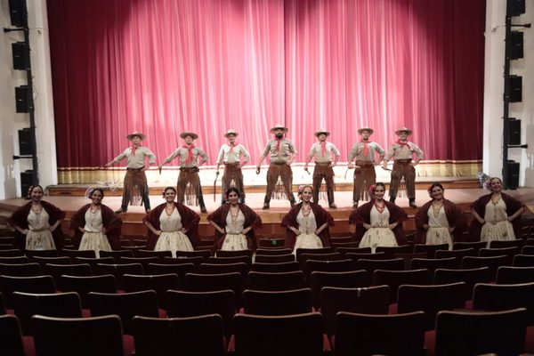 Especial musical de la mano de diversos Elencos folklóricos | Ñanduti