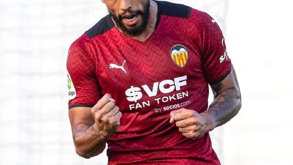 Omar Alderete se estrena como goleador en el Valencia