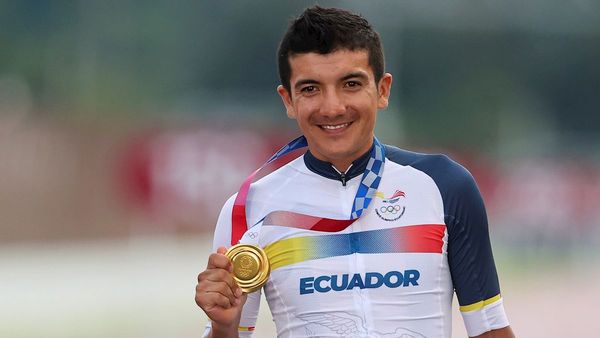 Carapaz: De la carencia a lo máximo del ciclismo