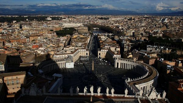 El Vaticano revela sus propiedades antes de juicio por inversión en Londres