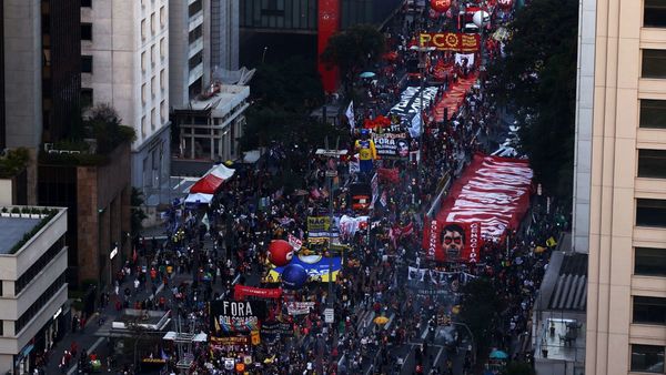 Brasileños vuelven a la calle pidiendo juicio de Bolsonaro