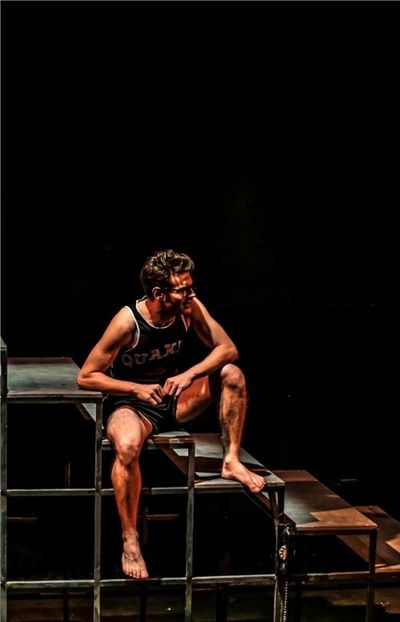 Dean, el inmoral. Tercera entrega: la buena actuación, clave del teatro-espectáculo - Cultural - ABC Color