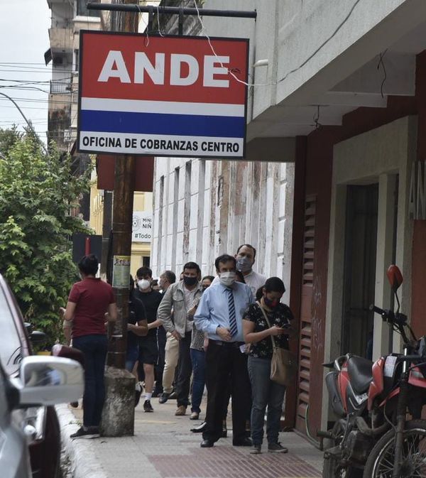 Subsidio por agua y electricidad beneficiaría a 7.000 consumidores - Nacionales - ABC Color