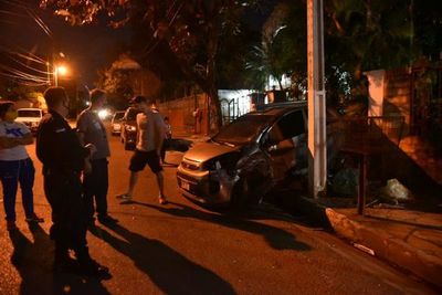 Accidentes de tránsito presuntamente causados por lomadas sin señalización - Nacionales - ABC Color