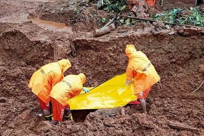 India redobla esfuerzos de rescate tras lluvias que dejan decenas de muertos - Mundo - ABC Color