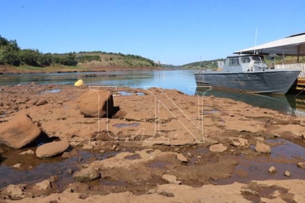 Diario HOY | Proponen plan maestro para prevenir que bajante del río afecte al sector exportador