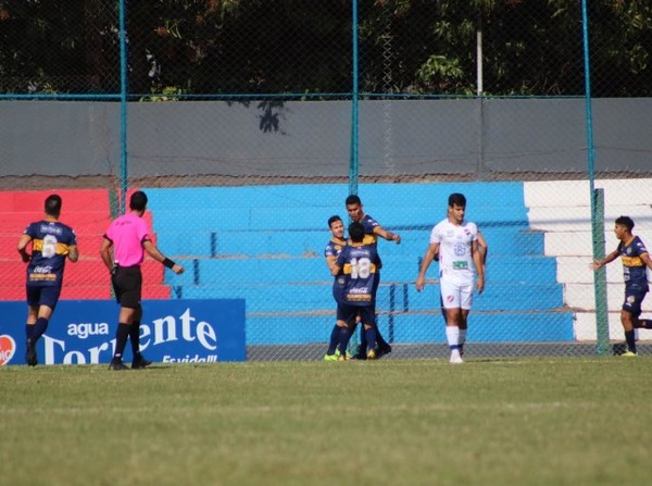 Dos victorias y un empate en la mañana del domingo - APF