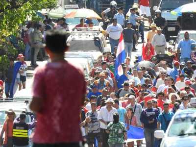 MANIFESTACIÓN en el centro de CDE