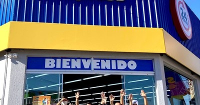 La Nación / Apertura de Stock Express Tte. Molas