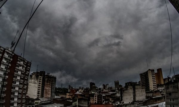 Lluvias, tormentas y marcado descenso de la temperatura