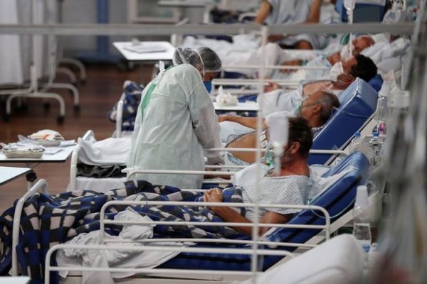 Brasil registró las menores cifras de muertes y contagios por COVID-19 en seis meses