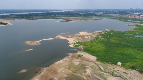 Armadores preocupados ante bajante del río y lluvias escasas