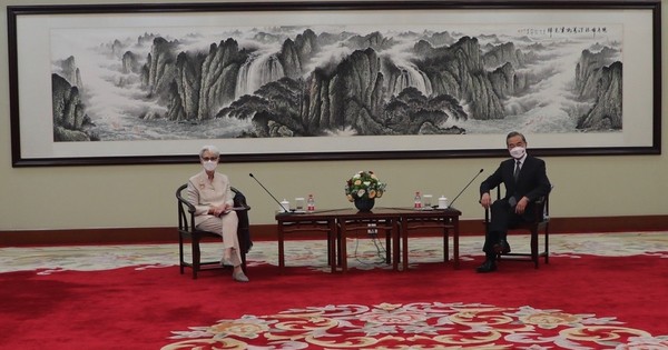 La Nación / Pekín urge a EEUU a parar de “satanizar” a China
