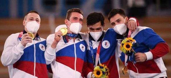 Los rusos arrebatan a Japón el título olímpico por equipos en la gimnasia