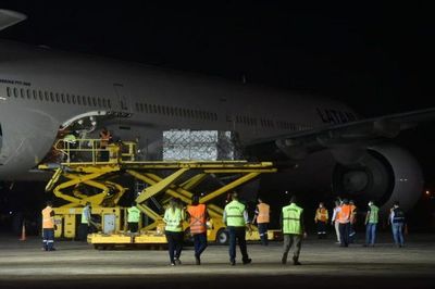 Segunda donación de un millón de vacunas Pfizer llegará este martes al país