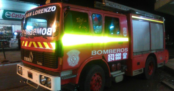 La Nación / Bombera denuncia por acoso a un superior en San Lorenzo