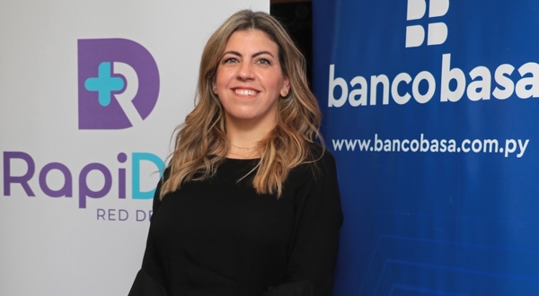 RapiDoc, Farmacenter y Banco Basa se unen para ofrecer beneficios exclusivos a la red de clínicas