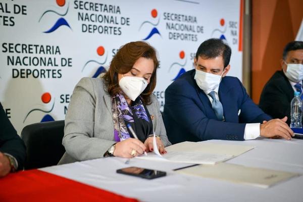 Firman contrato para inicio de obras en el estadio de Caaguazú – Prensa 5
