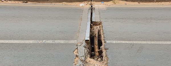 Limpio: grietas en viaducto genera preocupación a conductores