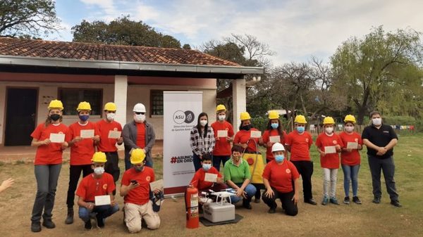 Asunción cuenta con primera brigada comunitaria de prevención de incendios forestales