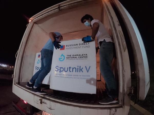 Paraguay solicitará informes sobre llegada de vacunas Sputnik mientras analiza intercambiabilidad | .::Agencia IP::.