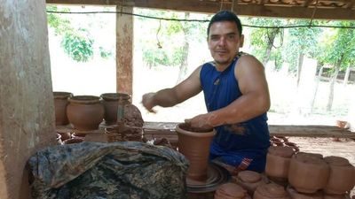 Ceramistas cuentan sus inicios y expectativas tras la pandemia