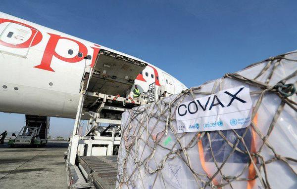 Covax recibe 750 mil dosis de la AstraZeneca por gentileza de España