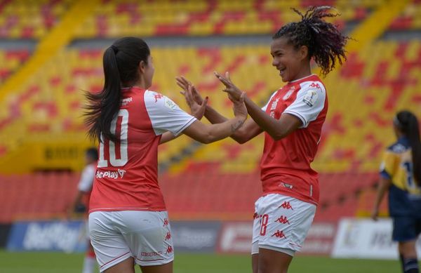 El golazo de Fany Gauto para el triunfo de Independiente Santa Fe  - Fútbol Internacional - ABC Color