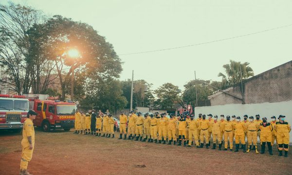 Juran nuevos bomberos voluntarios en CDE