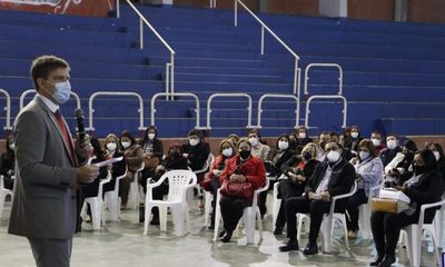 Ministro de Educación afirma que 30% de estudiantes volverán a clases en agosto