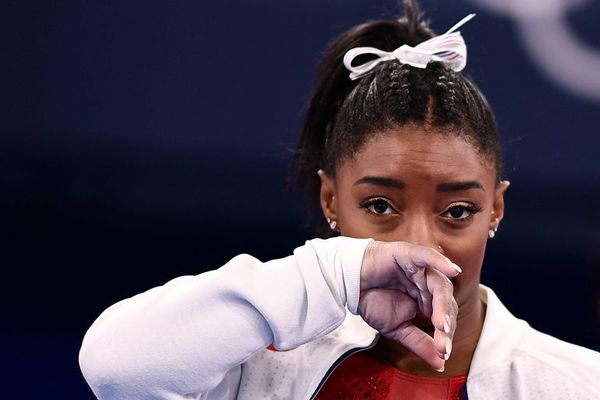 Biles explica que su retirada fue por “demonios en la cabeza” - Polideportivo - ABC Color