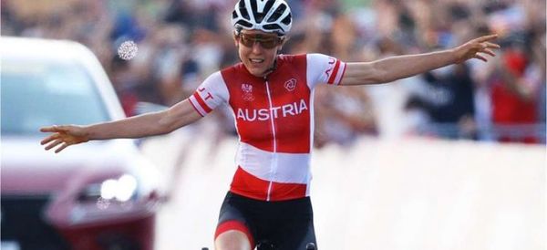La hazaña de la doctora en matemáticas que ganó una medalla de oro en ciclismo con tal ventaja que la segunda no se dio cuenta