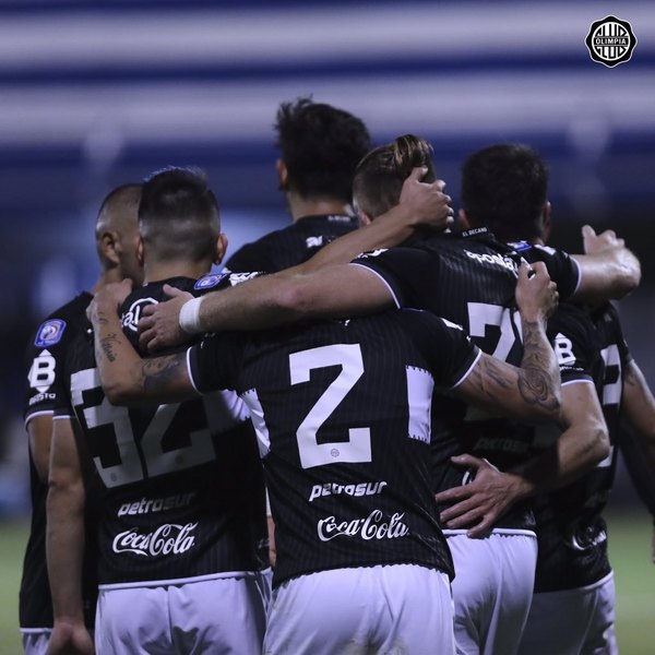 El equipo lleno de figuras que prepara Olimpia para la Copa Paraguay