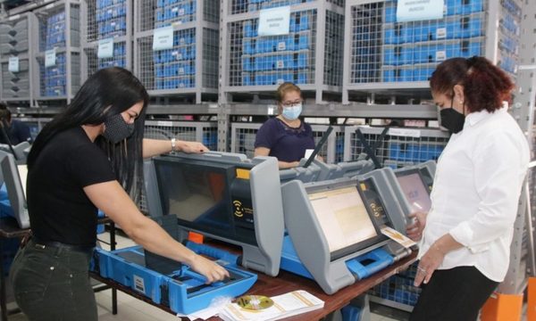 Elecciones municipales: Alistan más de 2.000 máquinas de votación para capacitaciones